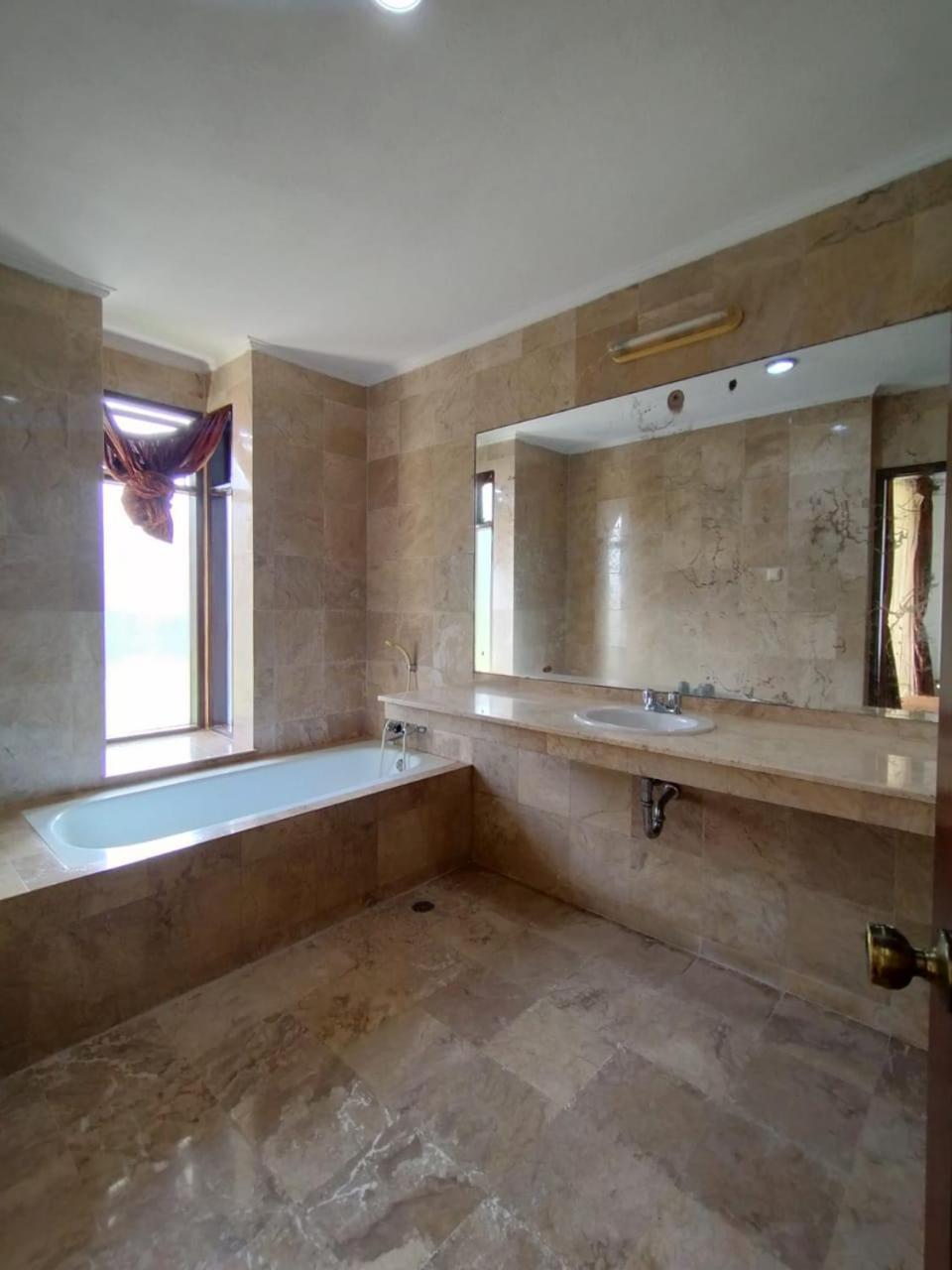 Villa Bukit Danau Lot 14 Cinengangirang Dış mekan fotoğraf